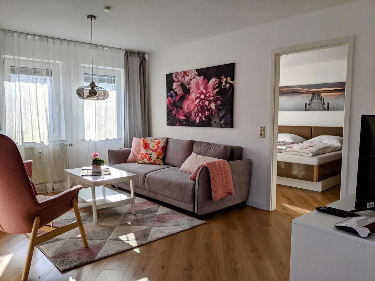 Cozy Apartment With Parking Garage Near Outlet Metzingen  Eksteriør bilde