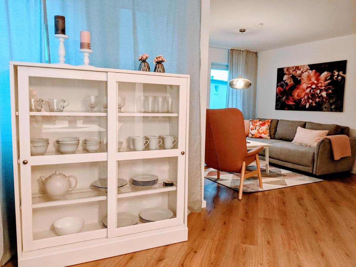 Cozy Apartment With Parking Garage Near Outlet Metzingen  Eksteriør bilde