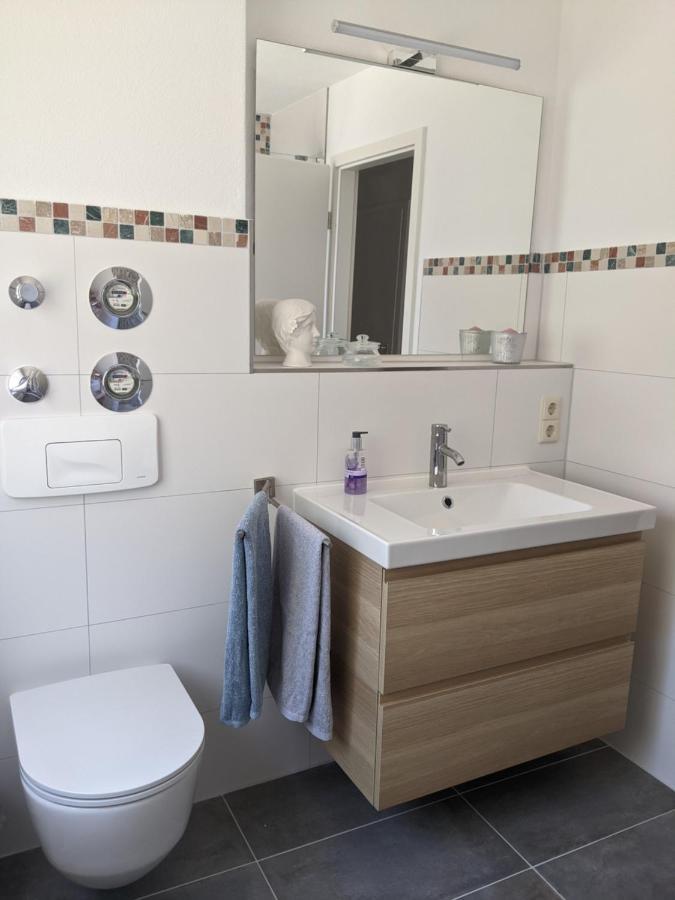 Cozy Apartment With Parking Garage Near Outlet Metzingen  Eksteriør bilde