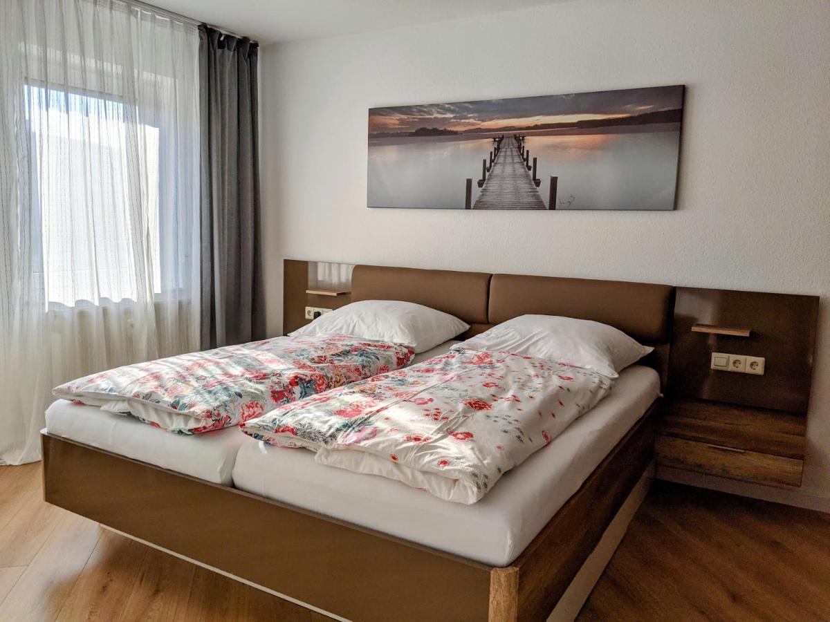 Cozy Apartment With Parking Garage Near Outlet Metzingen  Eksteriør bilde