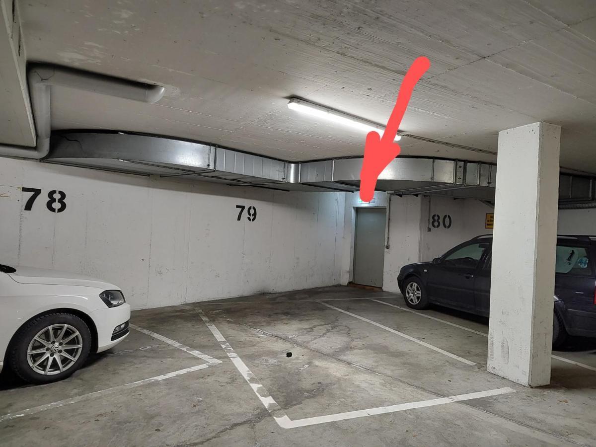 Cozy Apartment With Parking Garage Near Outlet Metzingen  Eksteriør bilde